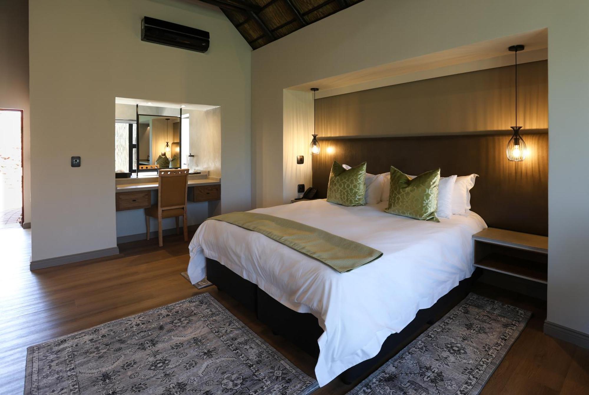 Kloofzicht Lodge & Spa Krugersdorp Exterior photo