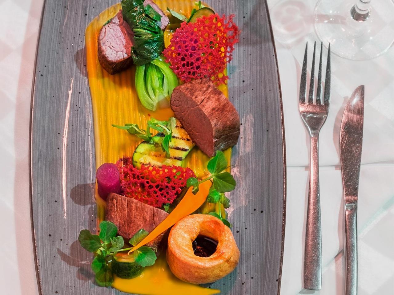 Kloofzicht Lodge & Spa Krugersdorp Exterior photo A modern French dish